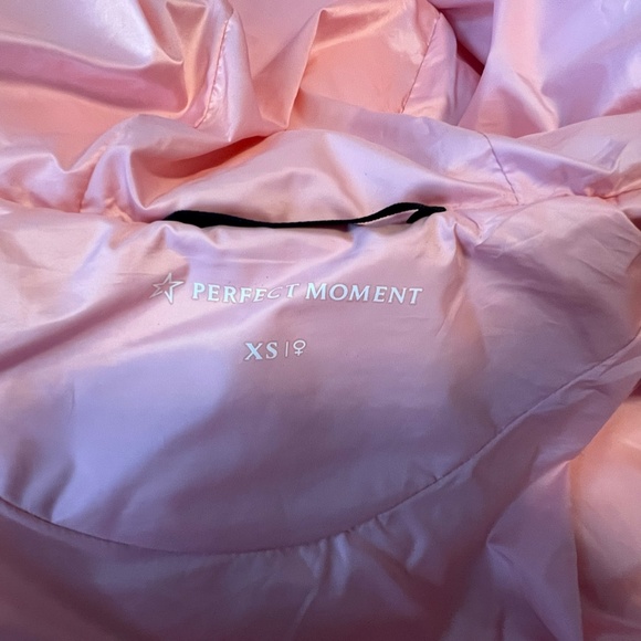 Perfect Moment Ski / Winter Jacket - Picture 7 of 13